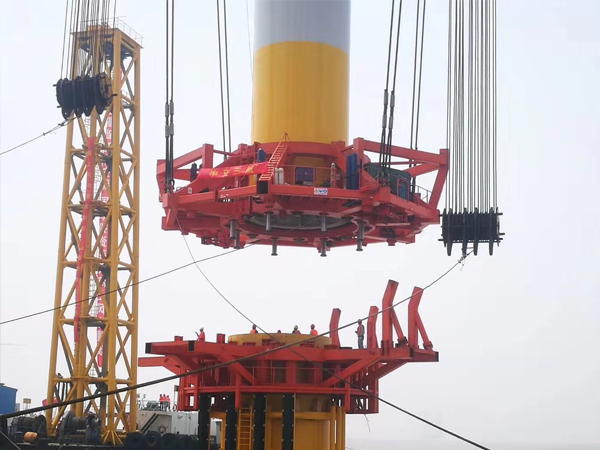 China Shipping News: The First Marine Single Pile Foundation Fan Lifted Successfully